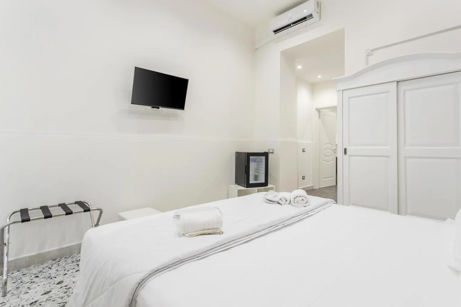 Aragona House Hotel Palermo Guest house